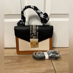 Aldo Black and Cream Purse NWOT